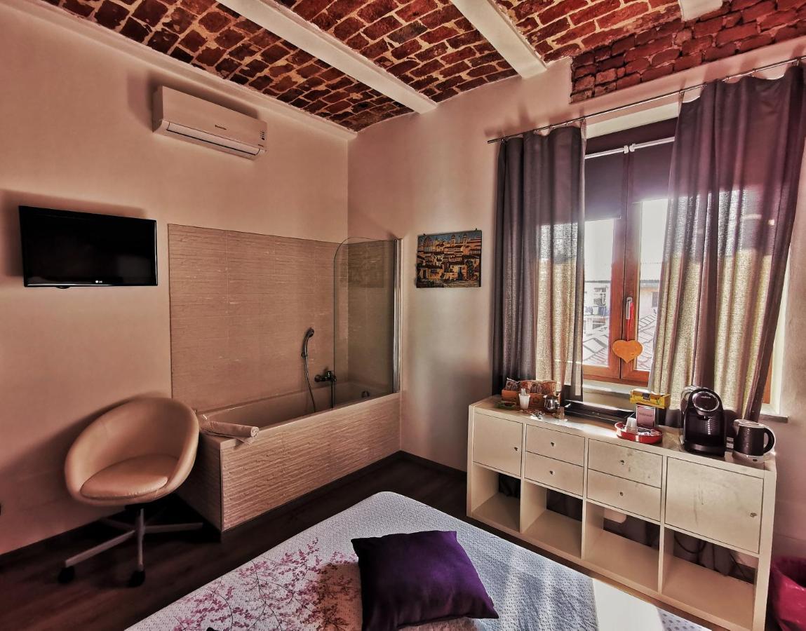 Regis B&B Camere Centro Storico Chivasso Exteriér fotografie
